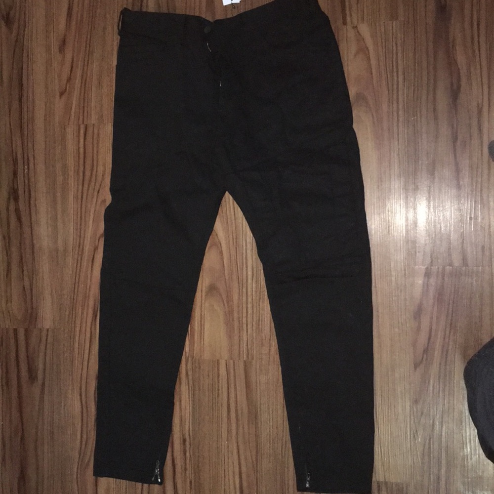 Julius Cargo Stretch Denim